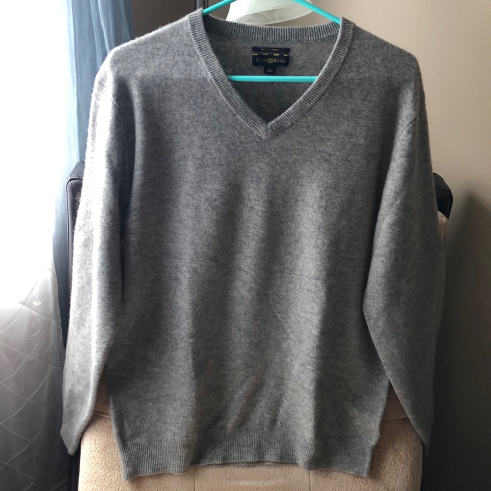Cashmere sweater